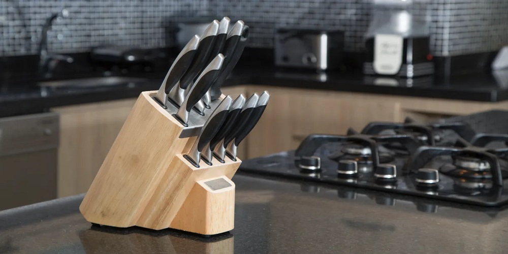 Is kitchen knife set worth buying?